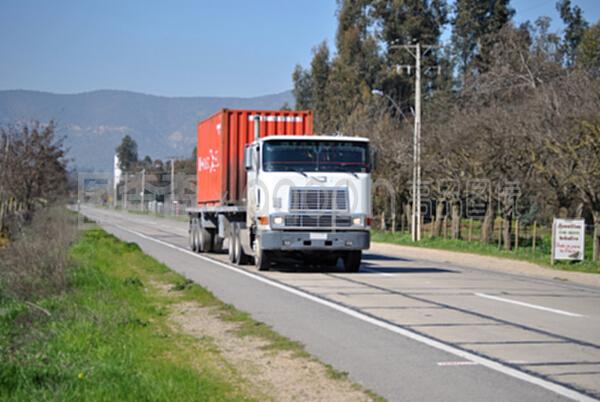農村路線商品道路貨物運輸 機遇、挑戰與發展策略